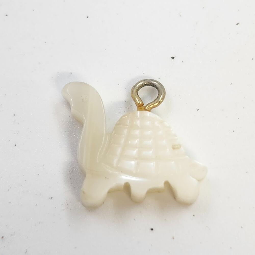 Mother of Pearl Turtle Charm White Shell Gold Tone Jump Ring Pendant Jewelry